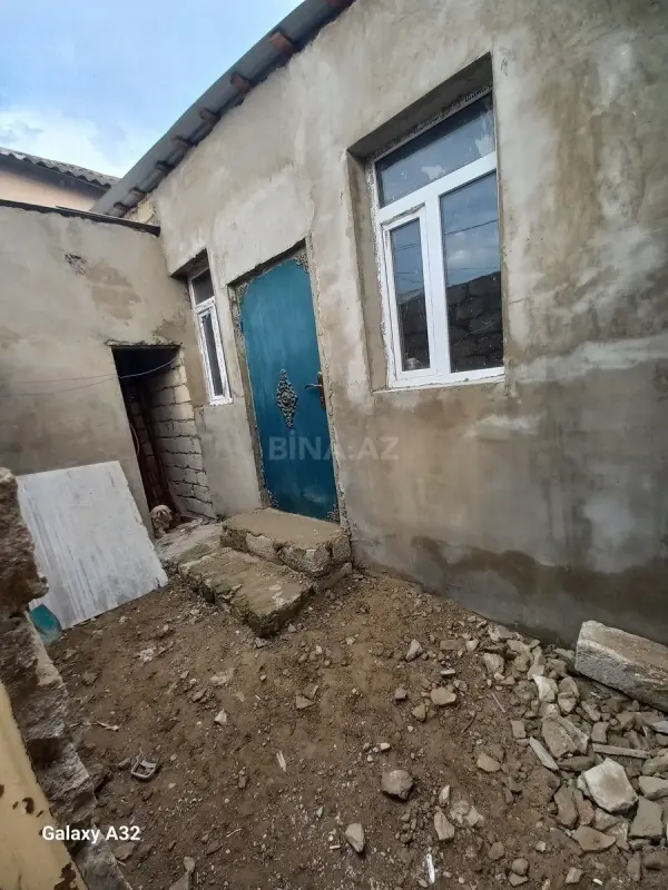 Satılır 2 otaqlı həyət evi 60 m²