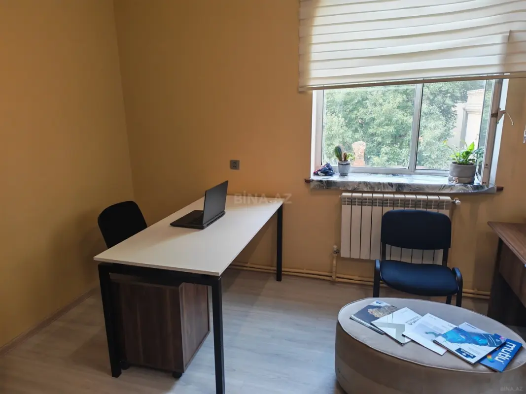 Kirayə verilir 3 otaqlı ofis 80 m²