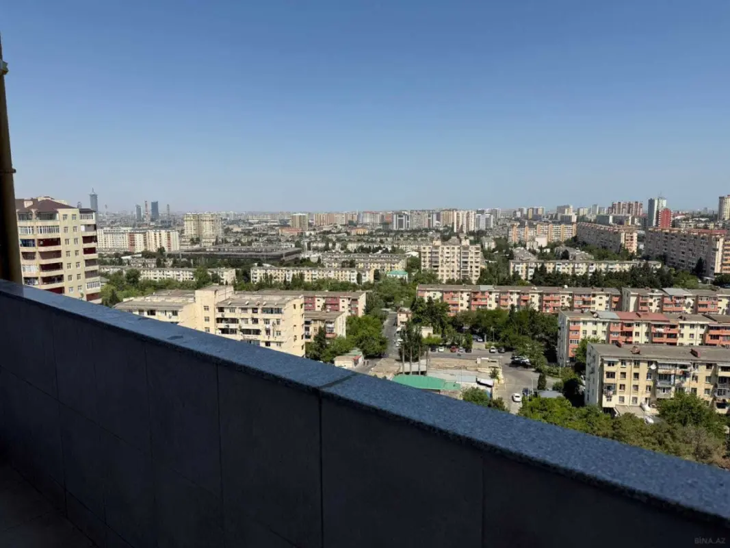 Kirayə verilir 3 otaqlı mənzil 135 m²