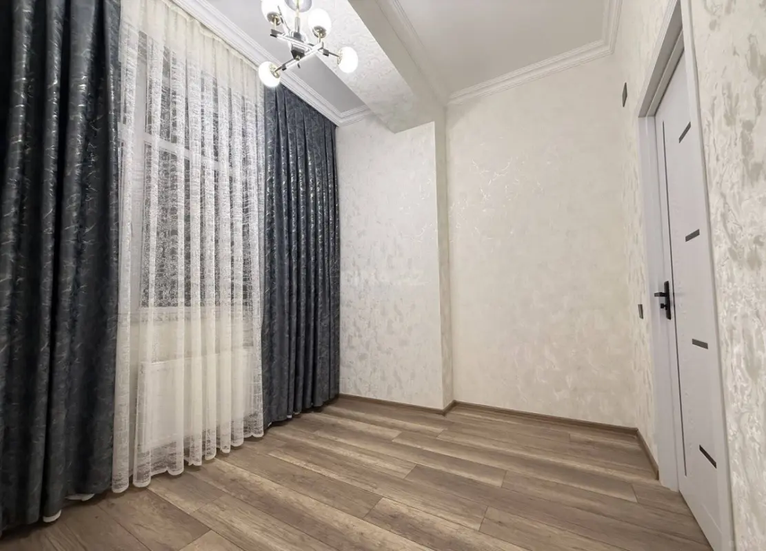 Satılır 2 otaqlı mənzil 45 m²