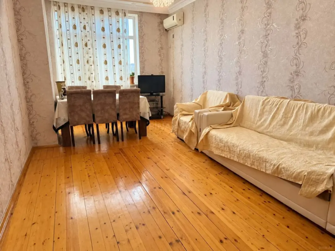 Kirayə verilir 3 otaqlı mənzil 90 m²