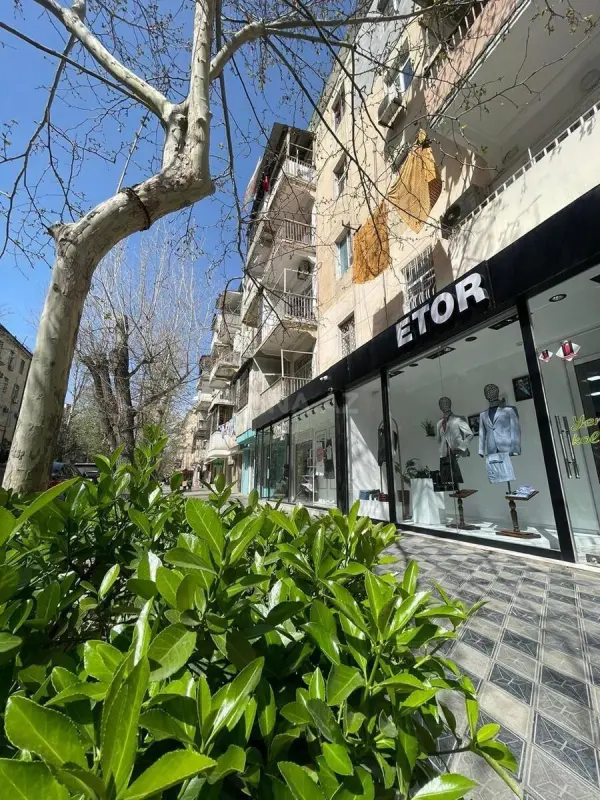 Satılır 4 otaqlı mənzil 80 m²