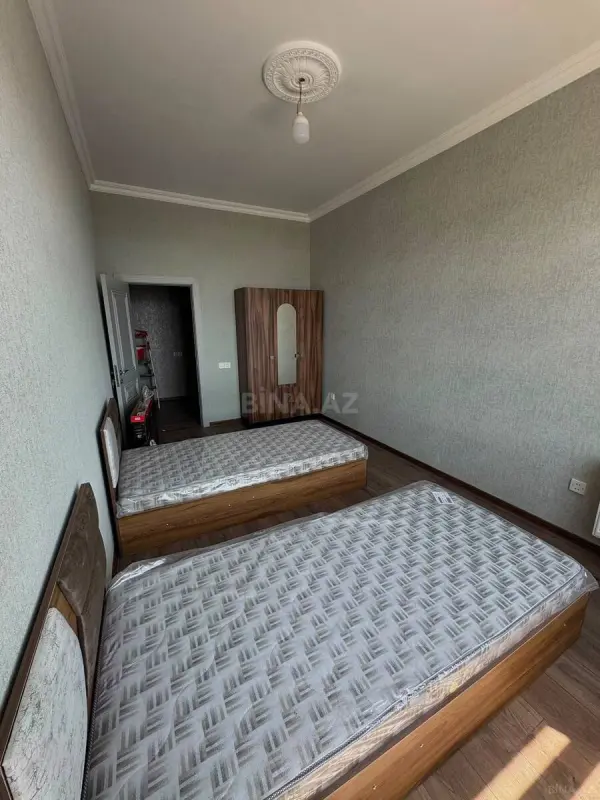 Kirayə verilir 3 otaqlı mənzil 120 m²