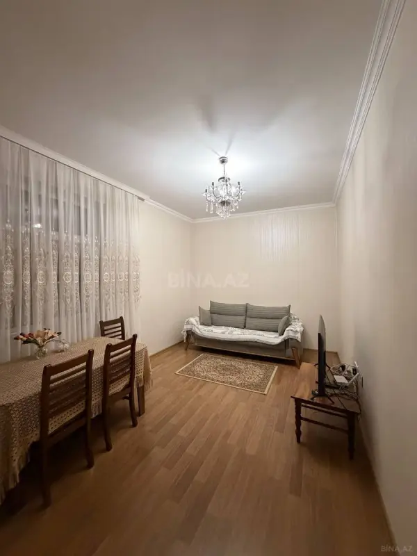 Satılır 3 otaqlı mənzil 77 m²