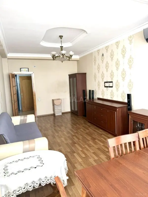 Kirayə verilir 3 otaqlı mənzil 90 m²