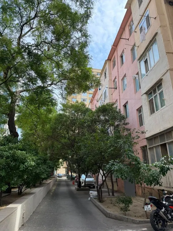 Satılır 2 otaqlı mənzil 44 m²