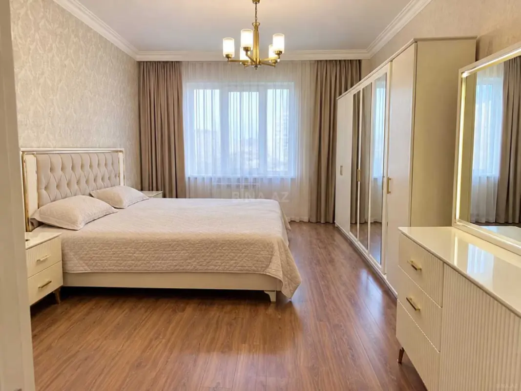 Kirayə verilir 3 otaqlı mənzil 100 m²