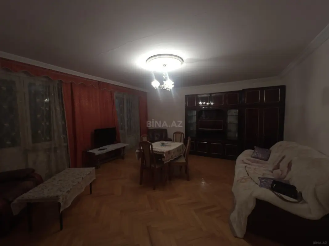 Kirayə verilir 3 otaqlı mənzil 95 m²