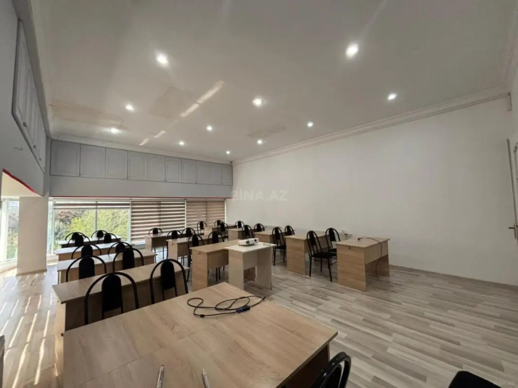 Kirayə verilir 5 otaqlı ofis 206 m²