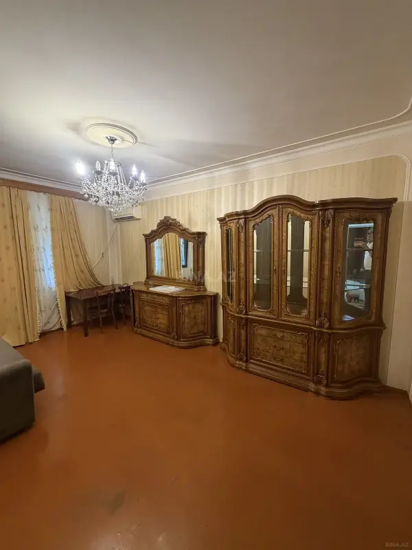 Kirayə verilir 2 otaqlı mənzil 55 m²