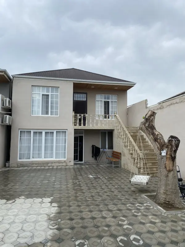 Satılır 6 otaqlı həyət evi 160 m²