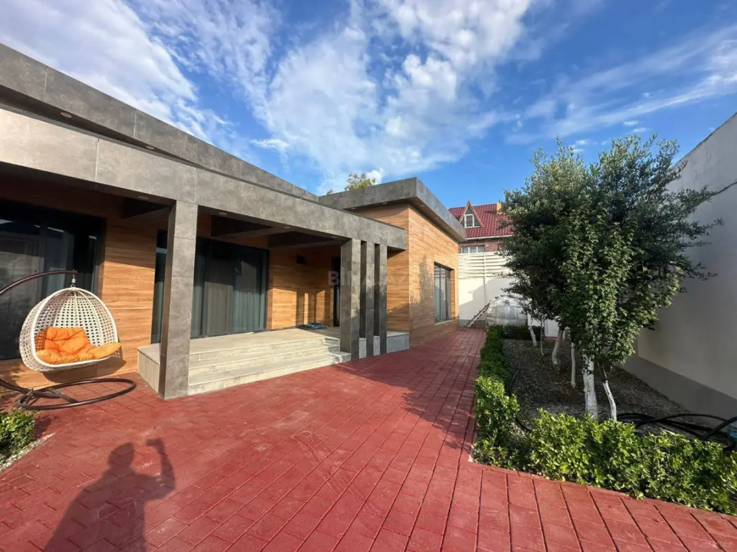 Kirayə verilir 4 otaqlı həyət evi 145 m²