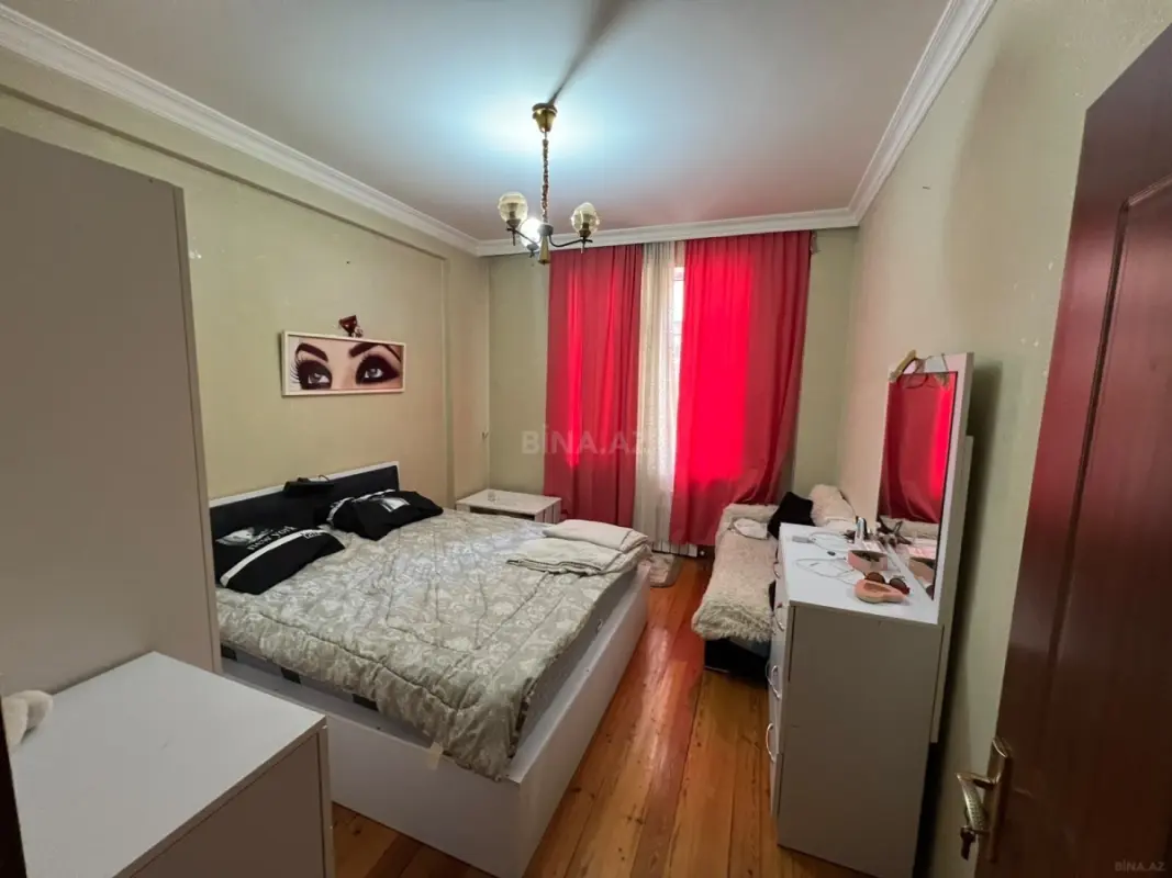 Kirayə verilir 2 otaqlı mənzil 100 m²