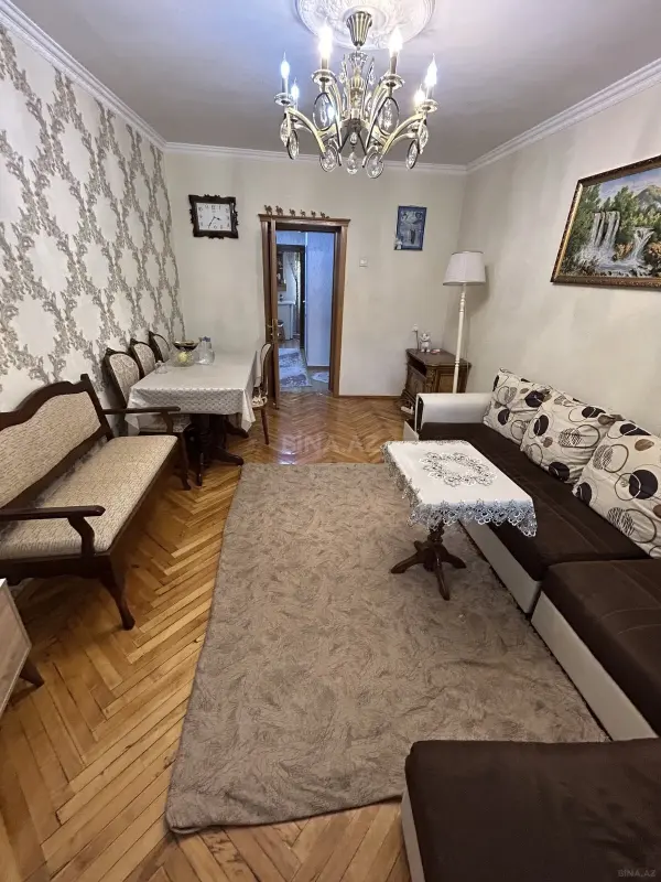 Satılır 3 otaqlı mənzil 64 m²