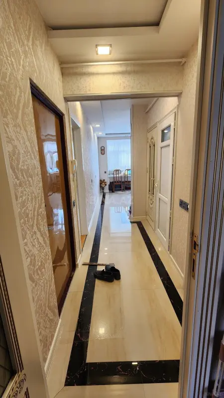 Satılır 2 otaqlı mənzil 50 m²