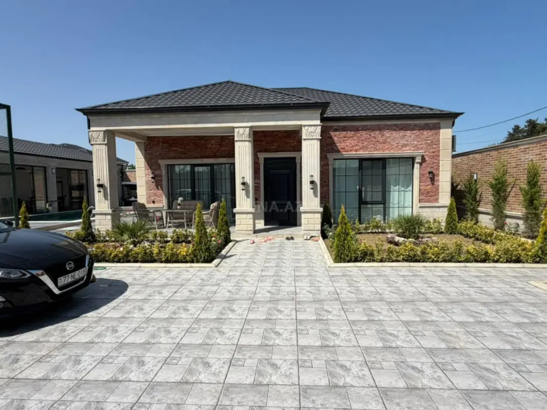 Satılır 4 otaqlı həyət evi 130 m²