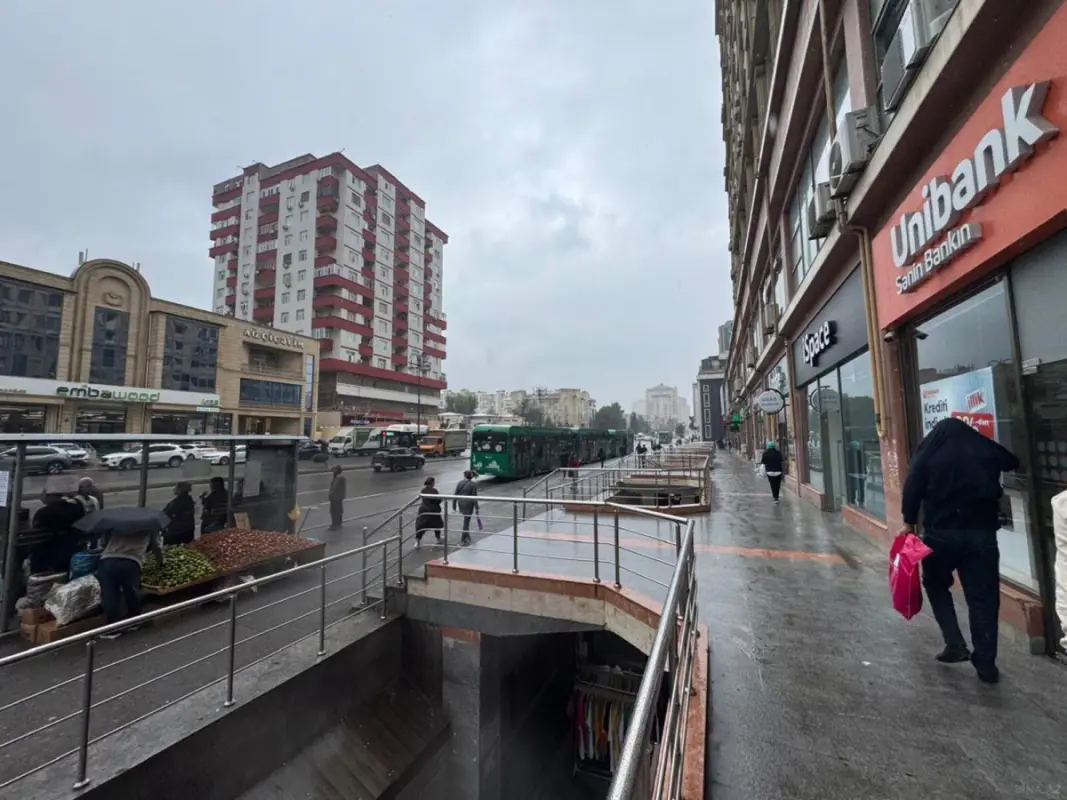 Satılır obyekt 126 m²