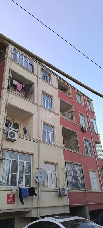 Satılır 3 otaqlı mənzil 55 m²