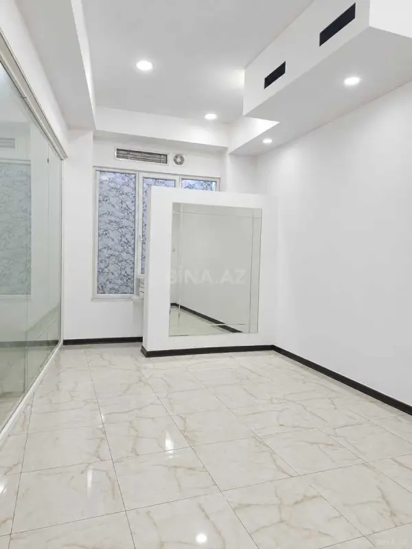 Kirayə verilir 1 otaqlı ofis 21 m²