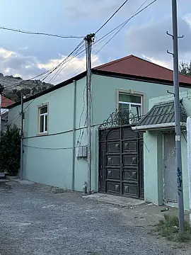 Satılır 4 otaqlı həyət evi 100 m² — Bakı 4 otaq 100.00 m²