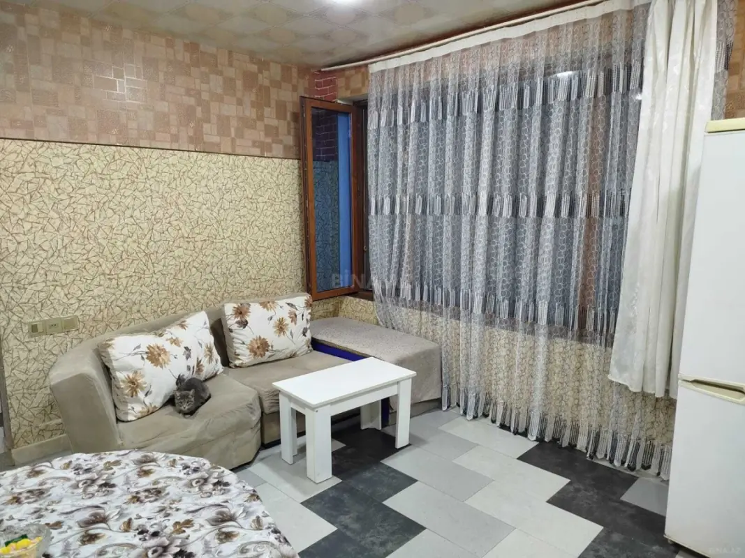 Kirayə verilir 2 otaqlı həyət evi 70 m²