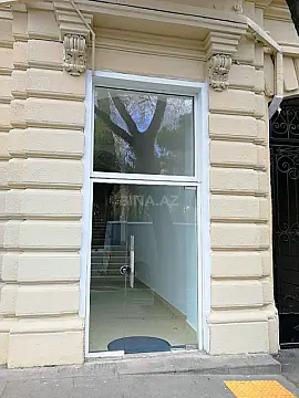 Kirayə verilir 3 otaqlı ofis 110 m² — Bakı 3 otaq 110.00 m²