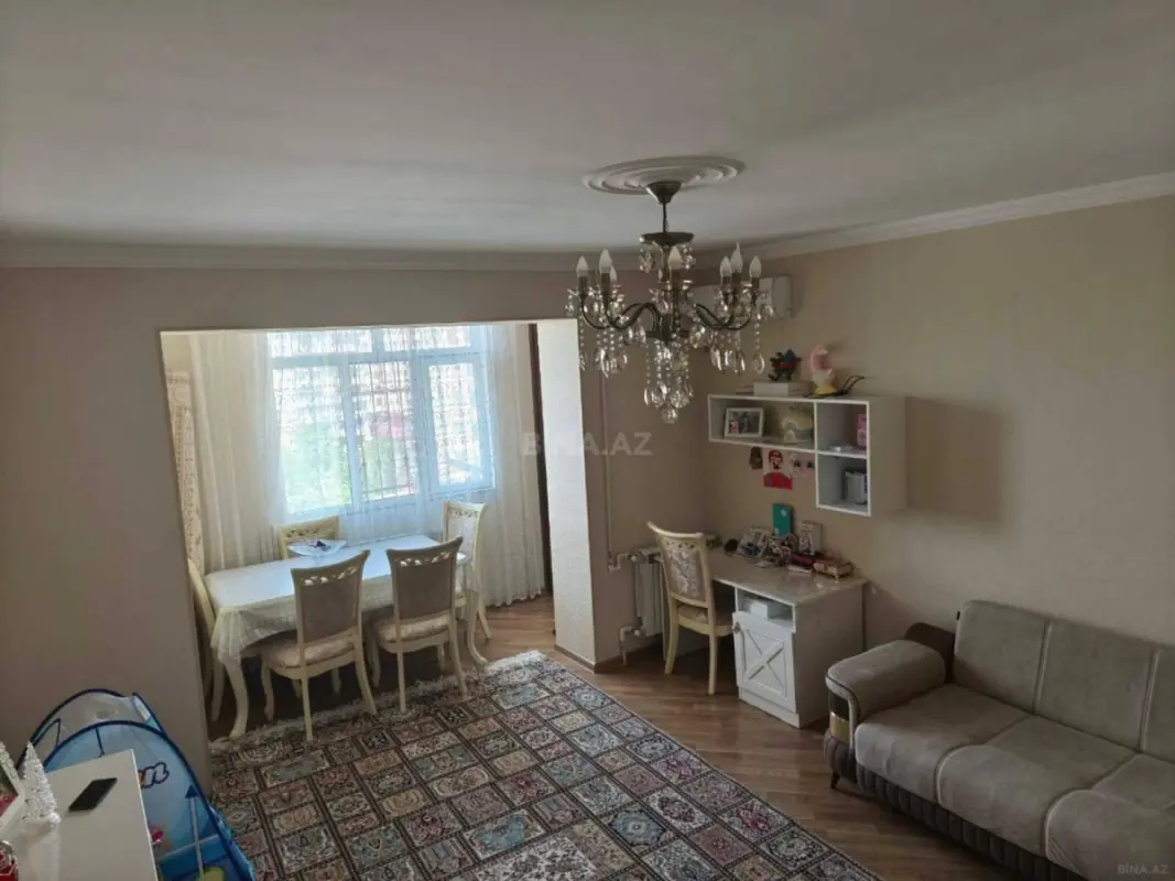 Satılır 2 otaqlı mənzil 62 m²