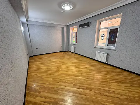 Kirayə verilir 8 otaqlı ofis 250 m² — Bakı 8 otaq 250.00 m²