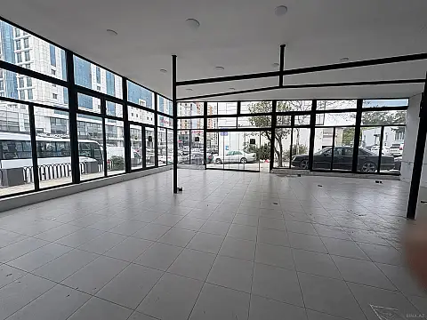 Kirayə verilir obyekt 140 m² — Bakı, Xətai 140.00 m²