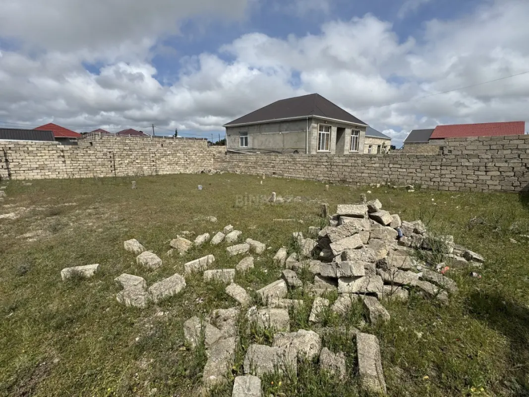 Satılır torpaq sahəsi 4 m²