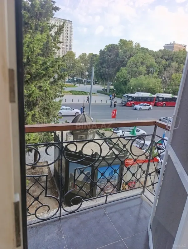 Satılır 2 otaqlı mənzil 45 m²