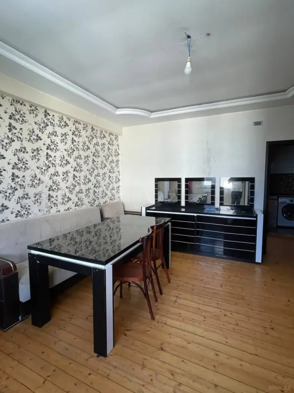 Satılır 2 otaqlı mənzil 52 m²