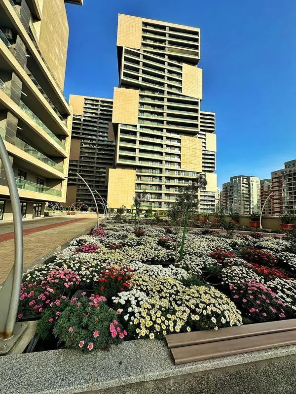 Kirayə verilir 3 otaqlı mənzil 105.9 m²