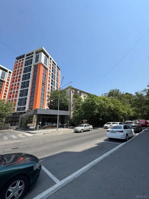 Satılır 1 otaqlı mənzil 35 m²