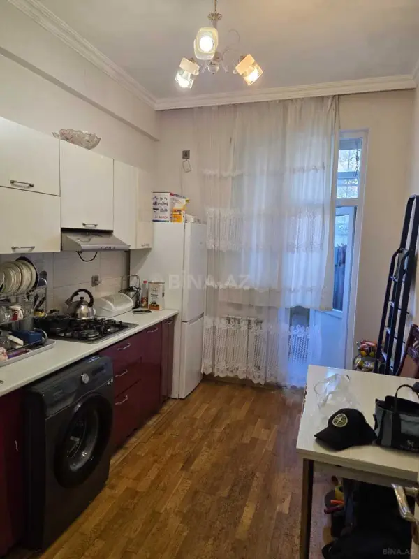 Satılır 2 otaqlı mənzil 57 m²