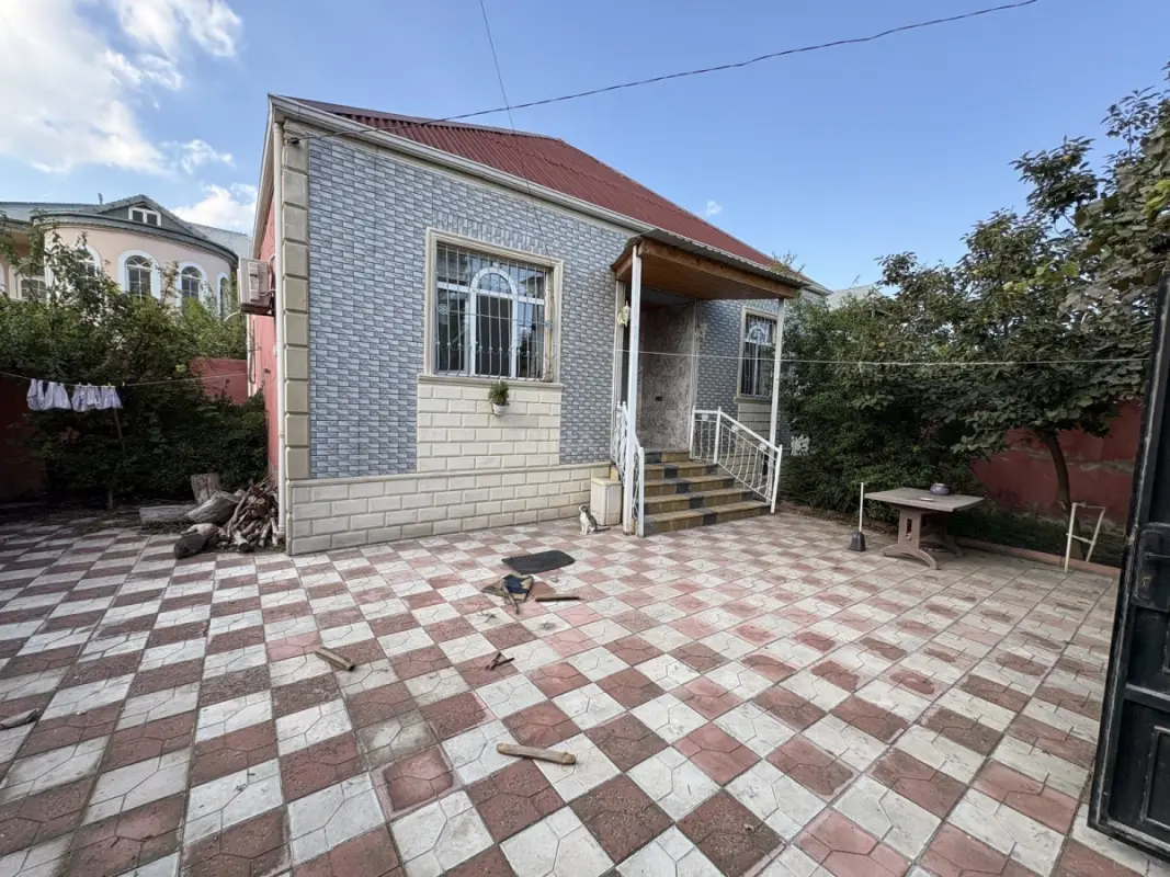 Satılır 4 otaqlı həyət evi 110 m²