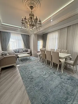 Kirayə verilir 4 otaqlı mənzil 175 m² — Bakı, Nərimanov 4 otaq 175.00 m²