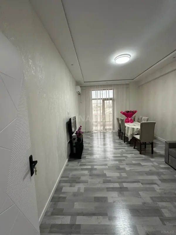 Kirayə verilir 3 otaqlı mənzil 100 m²