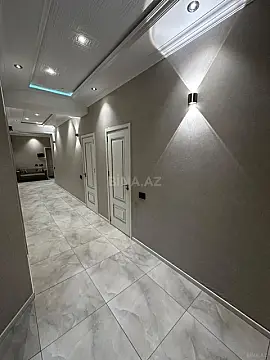Satılır 4 otaqlı mənzil 141 m² — Bakı, İnşaatçılar 4 otaq 141.00 m²