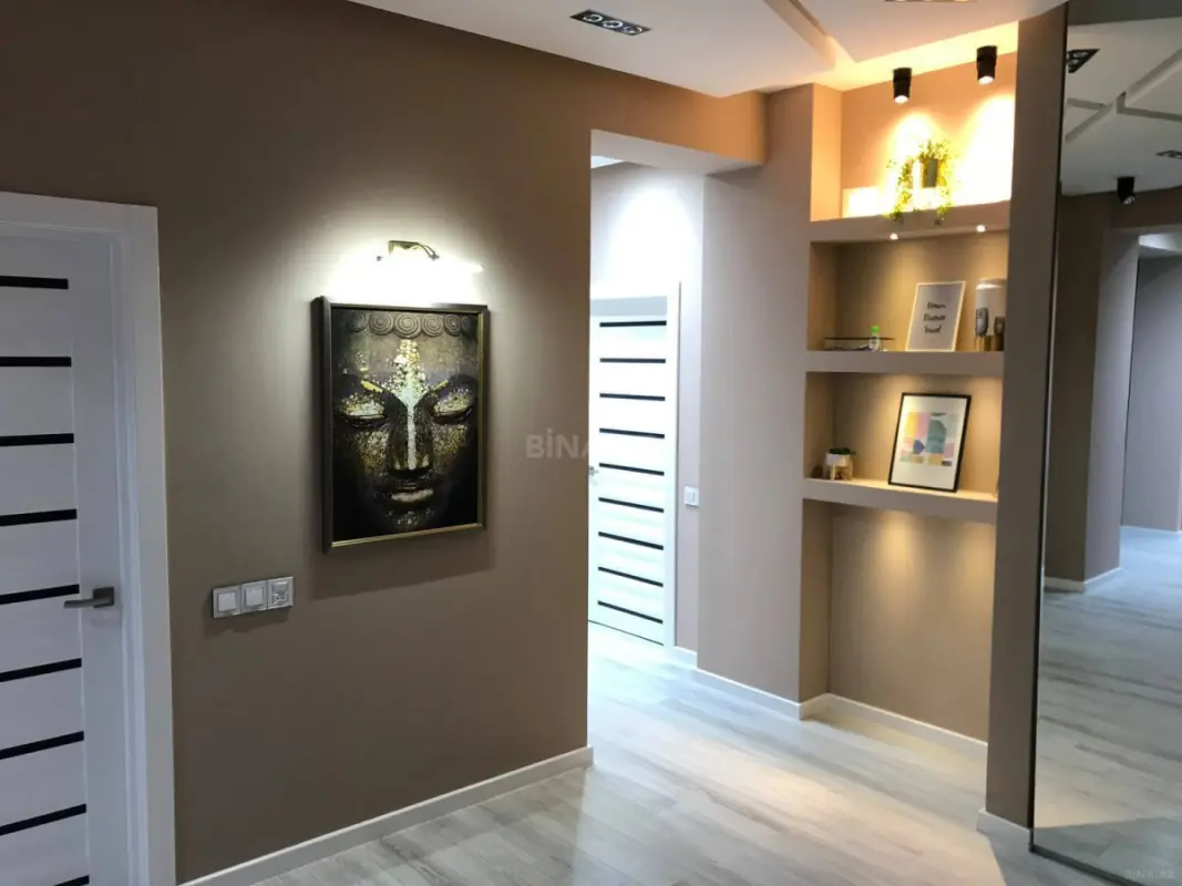 Kirayə verilir 3 otaqlı mənzil 115 m²