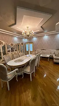 Kirayə verilir 3 otaqlı mənzil 150 m² — Bakı, Nizami 3 otaq 150.00 m²