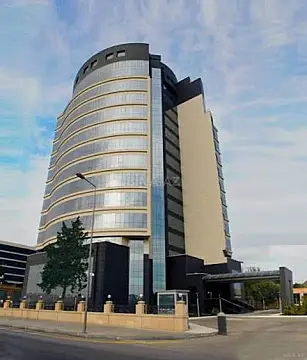 Kirayə verilir 10 otaqlı ofis 400 m² — Bakı 10 otaq 400.00 m²