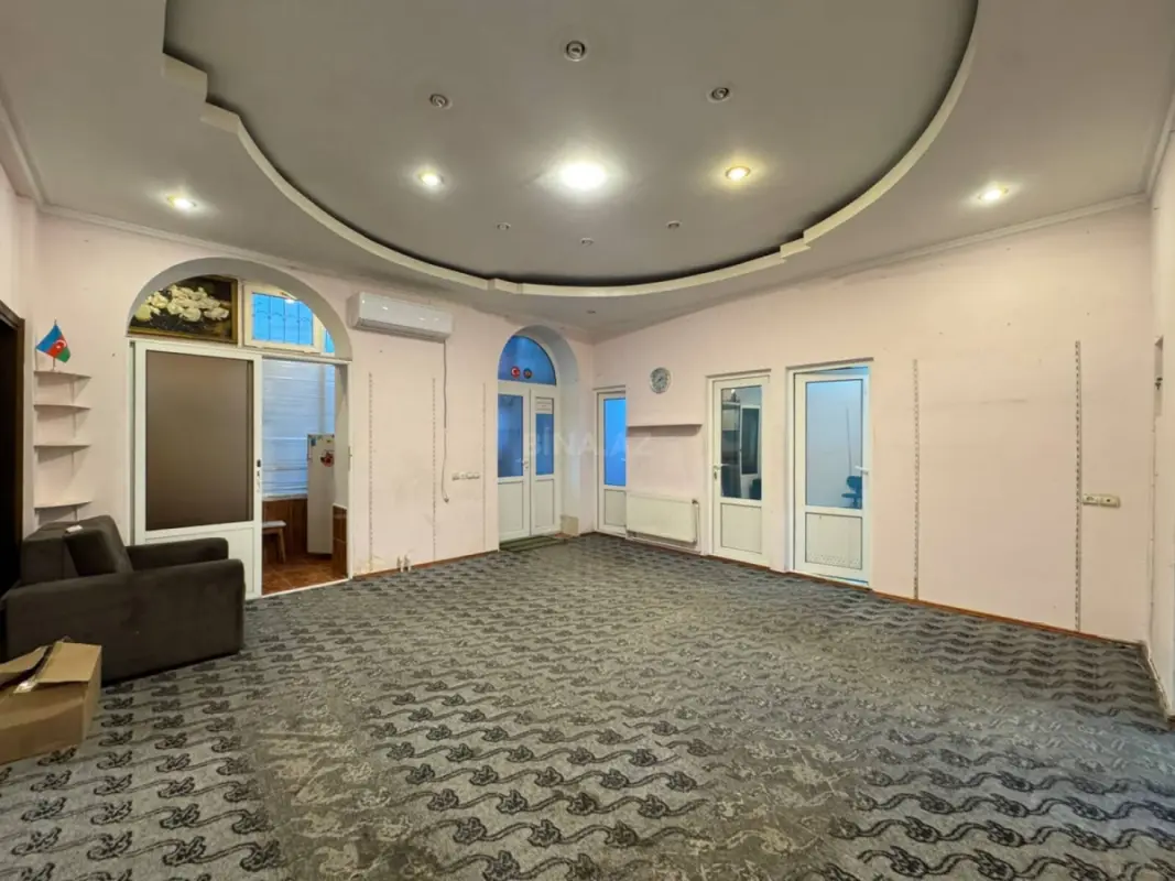 Kirayə verilir 4 otaqlı ofis 95 m²