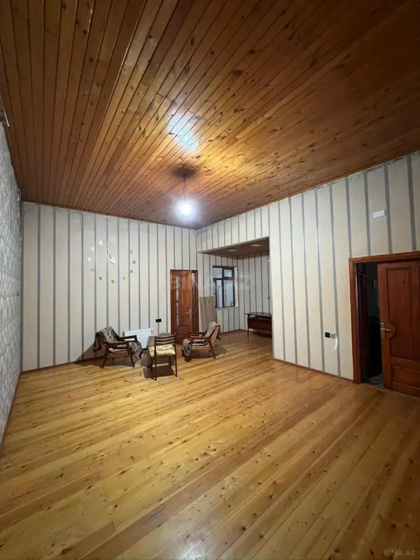 Satılır 4 otaqlı həyət evi 308 m²