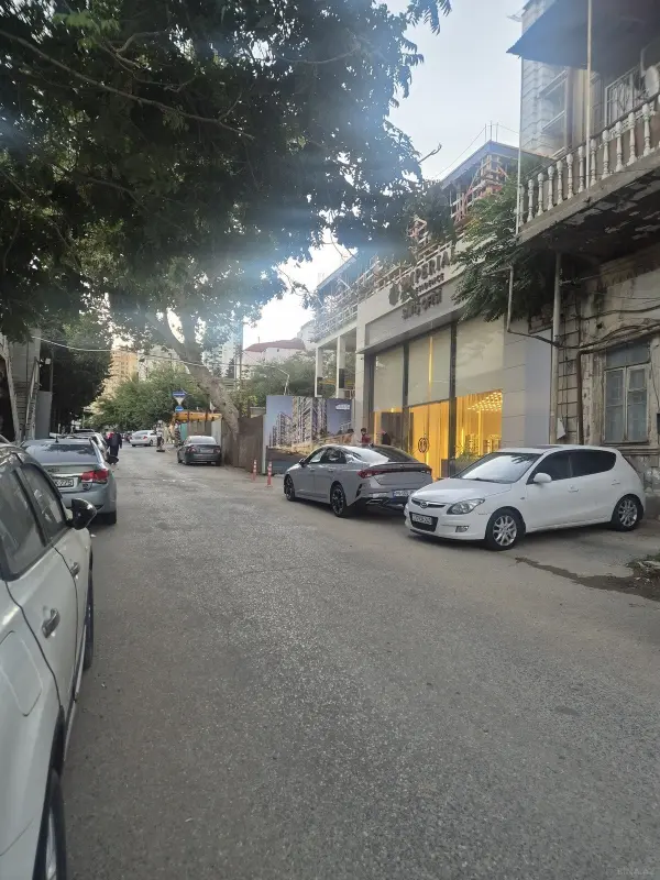 Kirayə verilir obyekt 100 m²