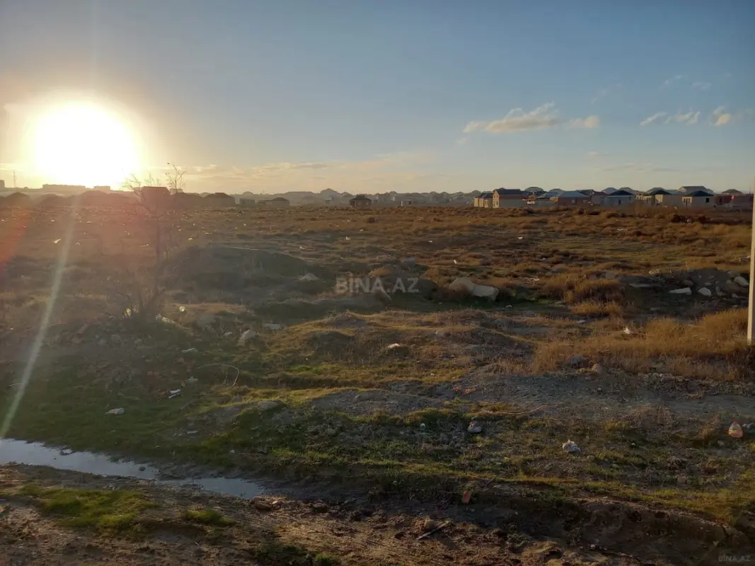 Satılır torpaq sahəsi 200 m²