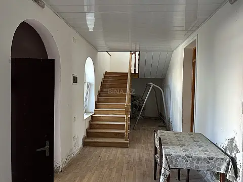 Satılır 5 otaqlı həyət evi 380 m² — Bakı, Novxanı 5 otaq 380.00 m²