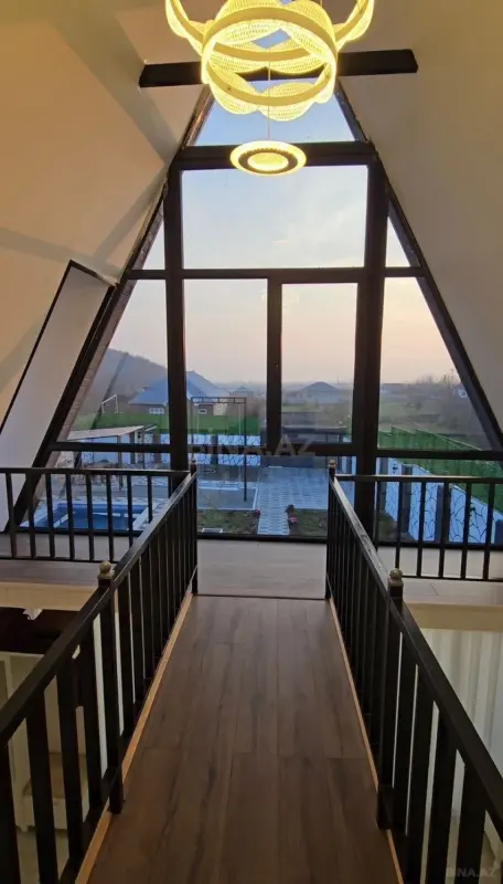 Satılır 4 otaqlı həyət evi 152 m²