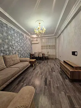 Satılır 2 otaqlı mənzil 60 m² — Bakı, İnşaatçılar 2 otaq 60.00 m²