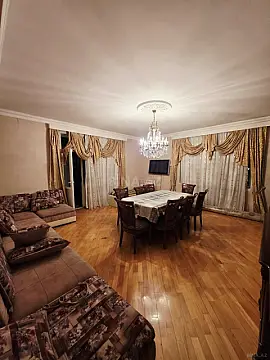 Kirayə verilir 2 otaqlı mənzil 90 m² — Bakı, Memar Əcəmi yanı 2 otaq 90.00 m²